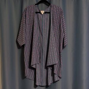 Lularoe Lindsay Patterned Open Front Kimono